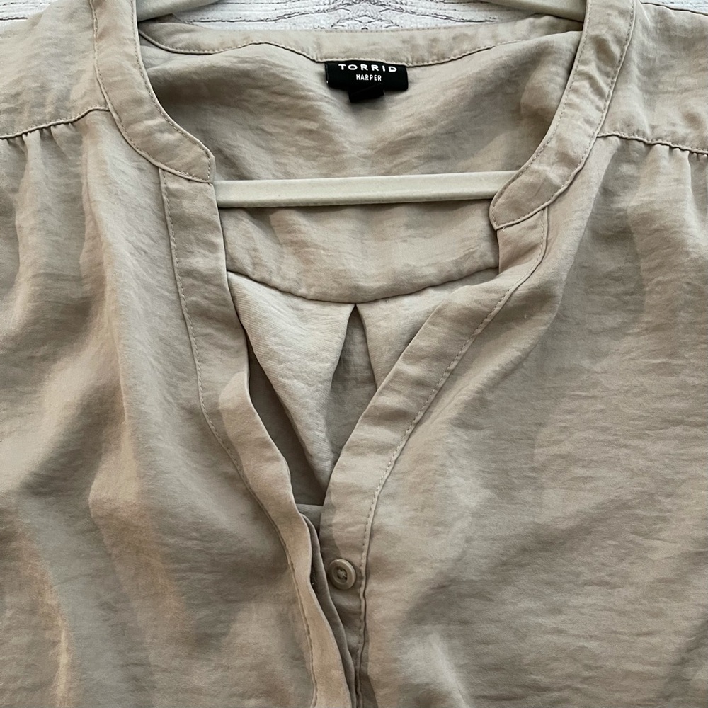 Torrid Top - Picture 10 of 16